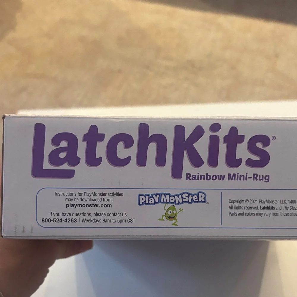 LatchKits Rainbow Mini-Rug Craft Kit